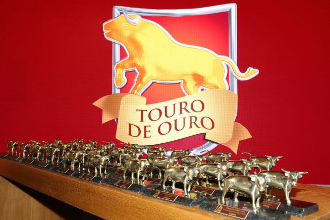 Assessoria Agropecuária é premiada com o Touro de Ouro 2018 no InterCorte